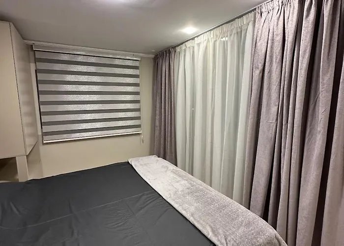 Golden Sunset Haven Apartment *