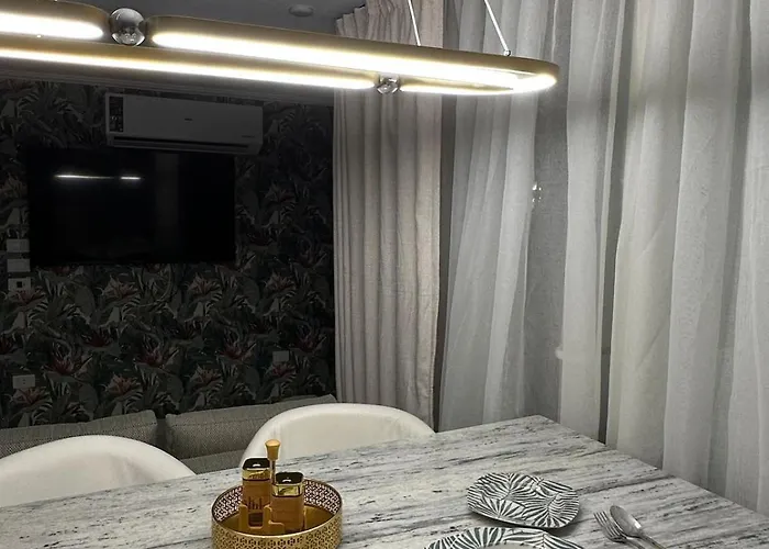 Apartment Golden Sunset Haven *